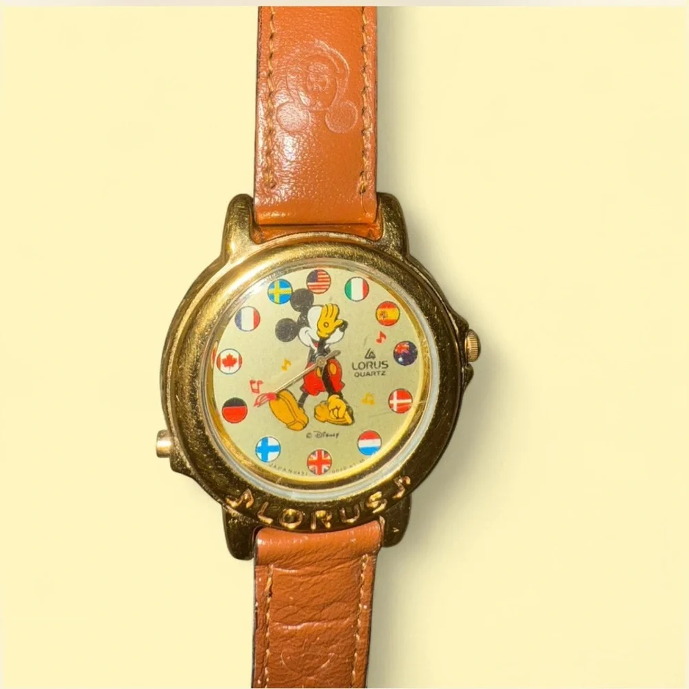 Lorus Disney Mickey Mouse Watch